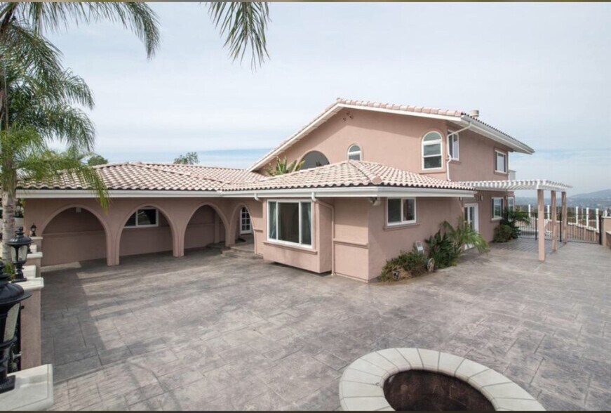 More Photos Of 12212 Old Stone Rd, Poway Assisted Living For Lease