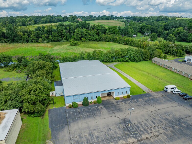 More Photos Of 2701 P Nut Ln, Bloomsburg Bowling Alley For Sale