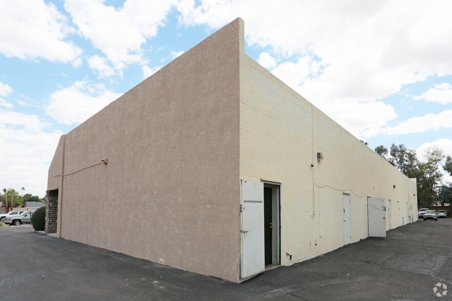 More Photos Of 2950 S Alma School Rd, Mesa Unknown For Lease