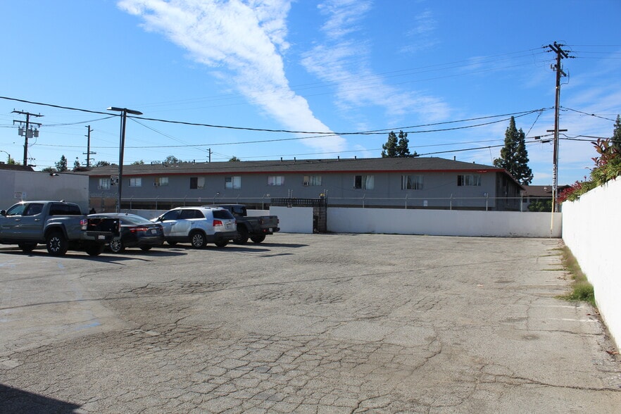 More Photos Of 1735 Indian Hill Blvd, Pomona Fast Food For Sale