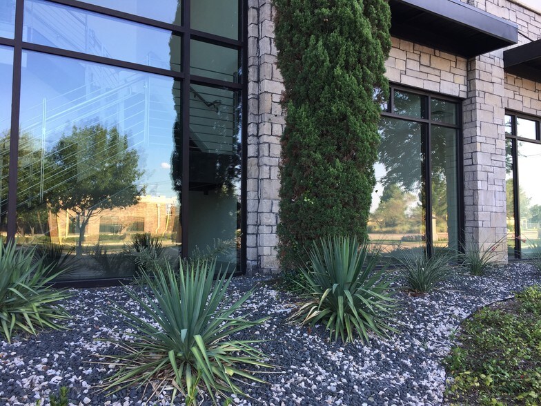 More Photos Of 1201 Hall Johnson Rd, Colleyville Medical For Lease