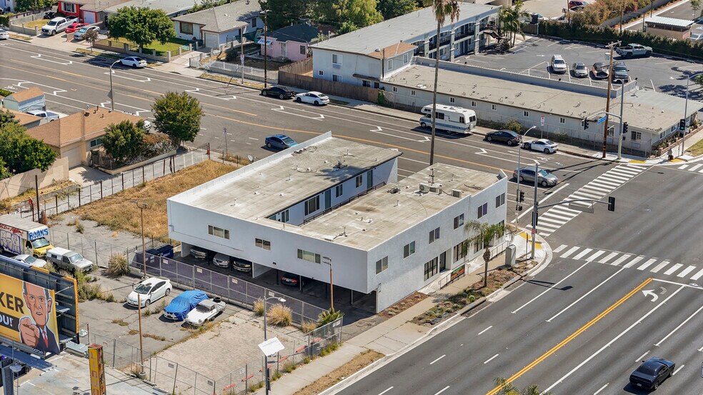 More Photos Of 1401 Pacific Coast Hwy, Harbor City Apartments For Sale