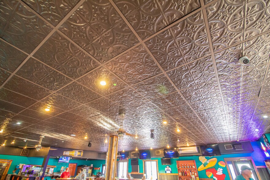 More Photos Of 130 Tamiami Trl, Punta Gorda Restaurant For Sale