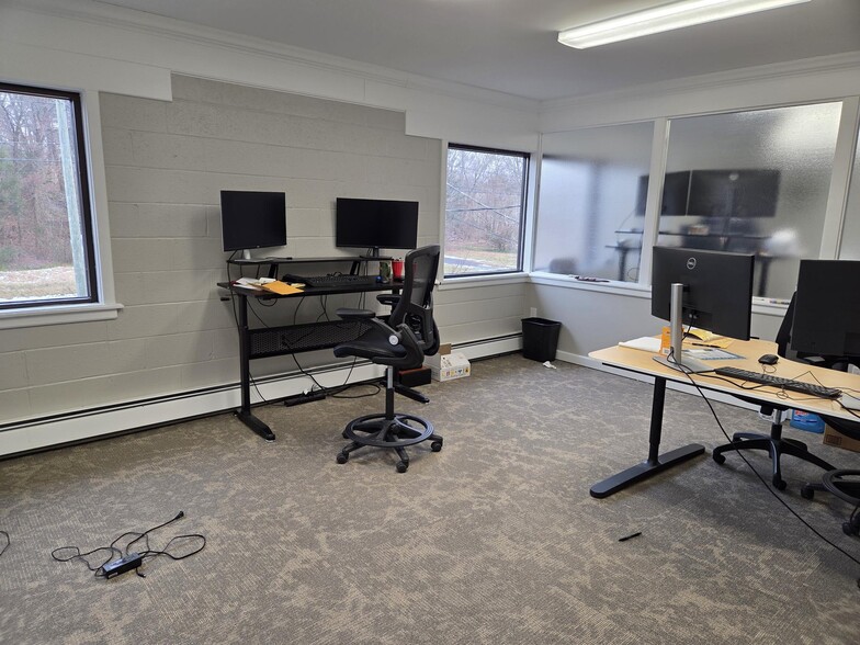 More Photos Of 97 Forestville Ave, Plainville Manufacturing For Sale