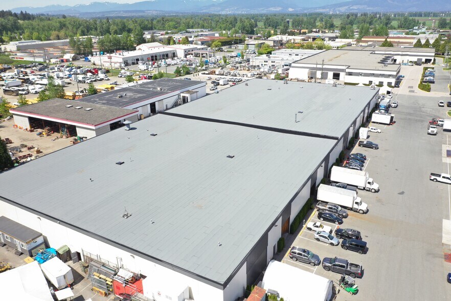 More Photos Of 18788 96th Ave, Surrey Warehouse For Lease