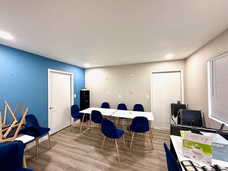 More Photos Of 430 W Palmdale Blvd, Palmdale Hotel For Sale