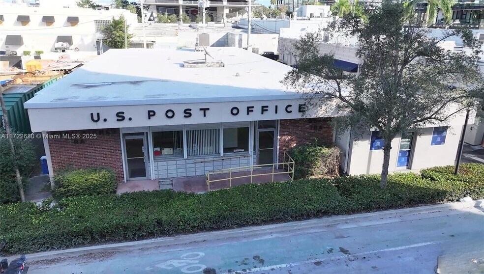 Primary Photo Of 1661 West Ave, Miami Beach Post Office For Sale