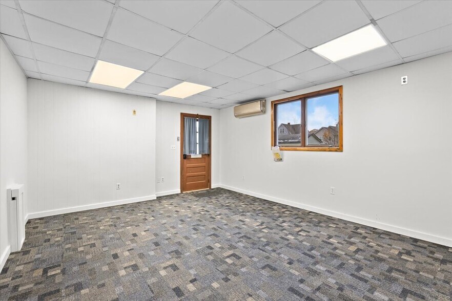 More Photos Of 622 E Market St, Scranton Office Residential For Sale
