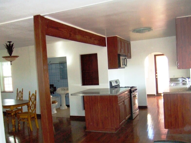 More Photos Of 10354 Prospect Ave, Santee Office For Sale