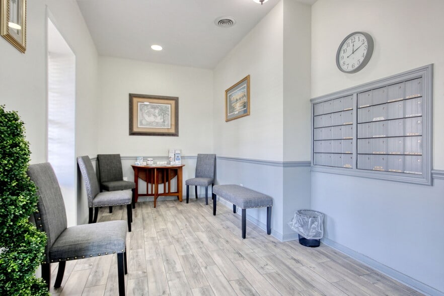 More Photos Of 604 Front St, Georgetown Office For Sale