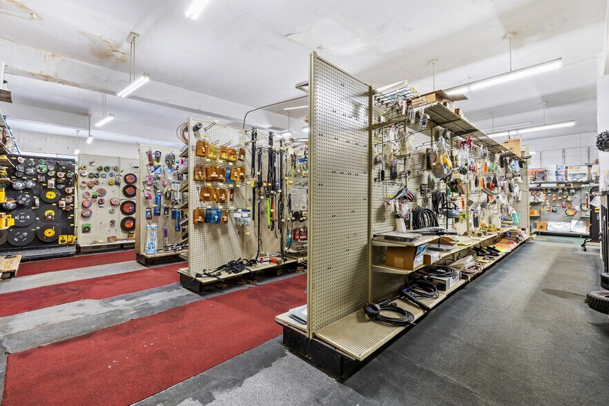 More Photos Of 5 S Main St, High Springs Freestanding For Sale