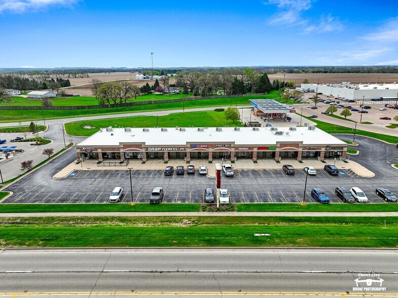More Photos Of 6500-6572 W Route 34, Plano Unknown For Lease