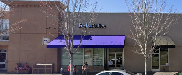 More Photos Of 650 4th St, Santa Rosa Freestanding For Lease