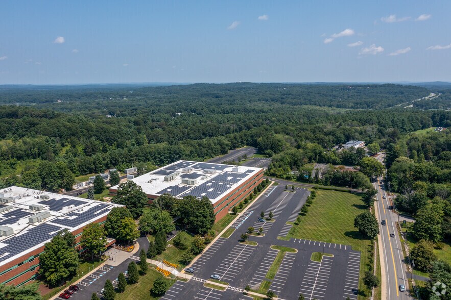 More Photos Of 550 King St, Littleton Unknown For Lease