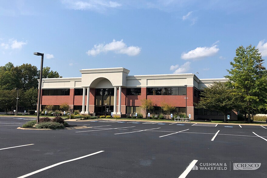 More Photos Of 300 Executive Pky W, Hudson Office For Lease