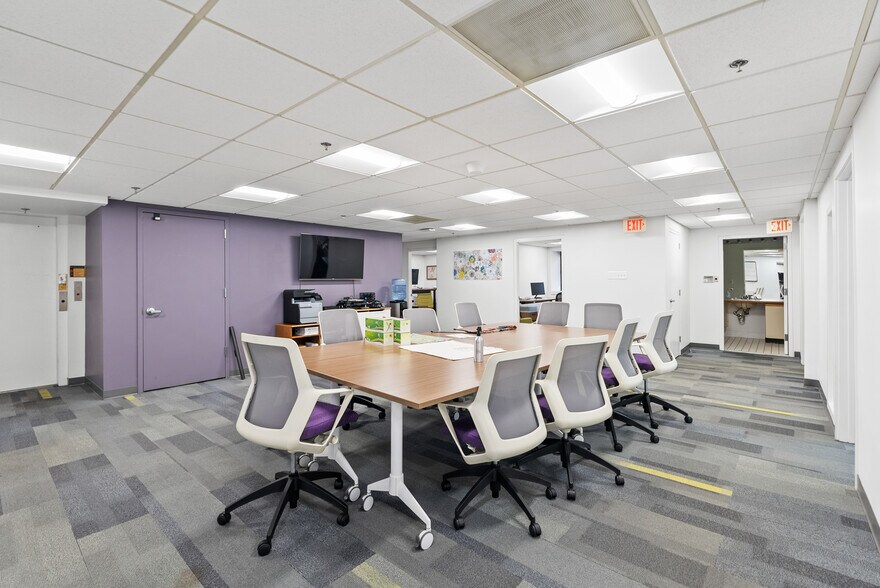 More Photos Of 413 N Lee St, Alexandria Office For Lease