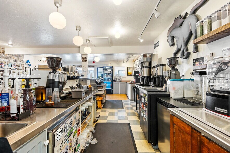 More Photos Of 4113 Main St, Fish Creek Storefront Retail Residential For Sale