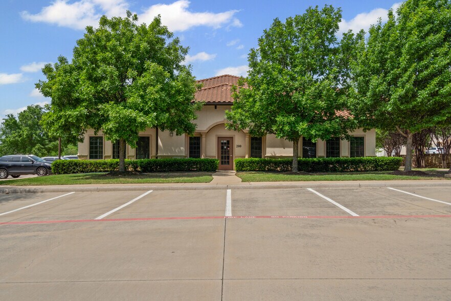 More Photos Of 3055 W Southlake Blvd, Southlake Medical For Lease