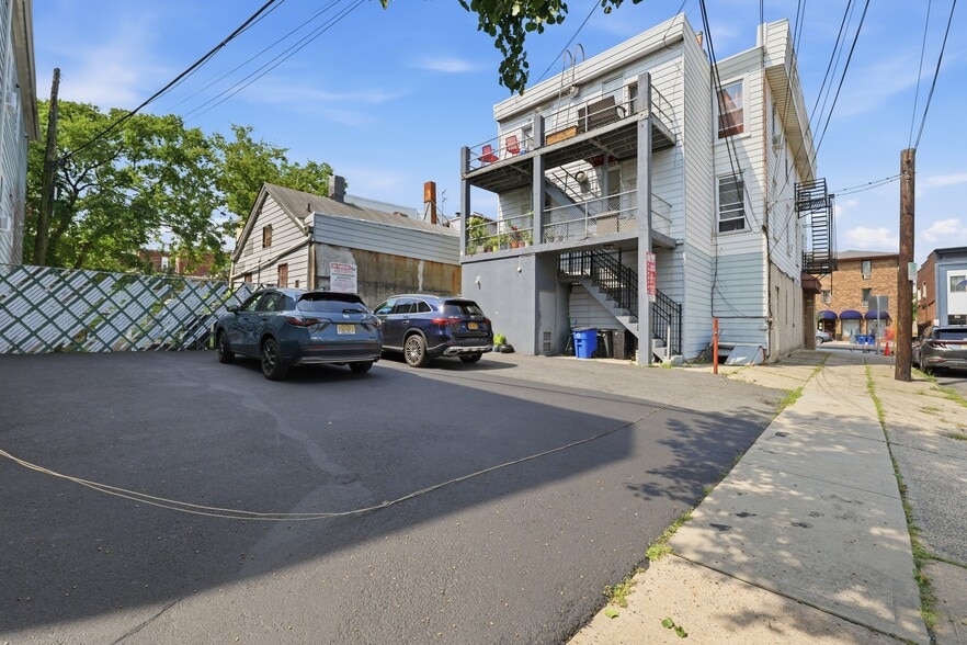 More Photos Of 714-716 Broadway, Bayonne Storefront Retail Residential For Sale