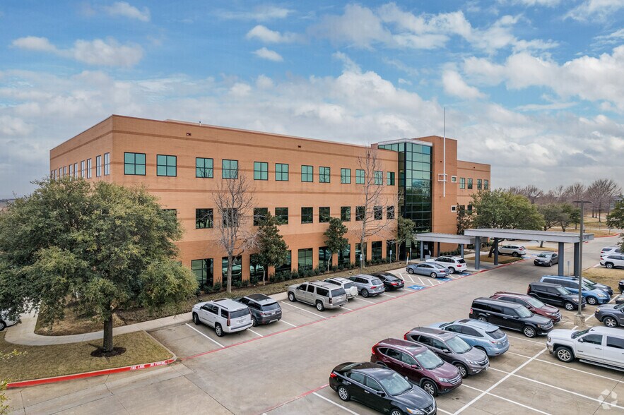 Primary Photo Of 7200 State Highway 161, Irving Medical For Lease