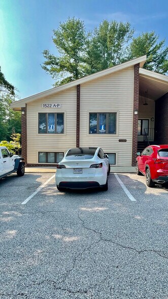 Primary Photo Of 1522 Pointer Ridge Pl, Bowie Coworking Space