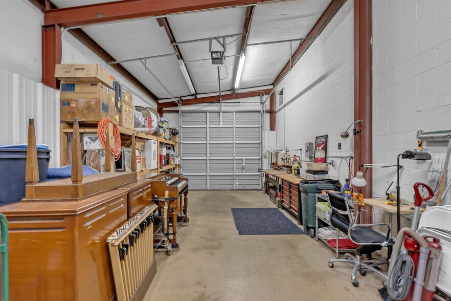 More Photos Of 1431 E 3rd St, Tulsa Specialty For Sale