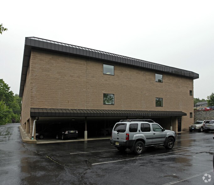 More Photos Of 886 Belmont Ave, North Haledon Storefront Retail Office For Lease