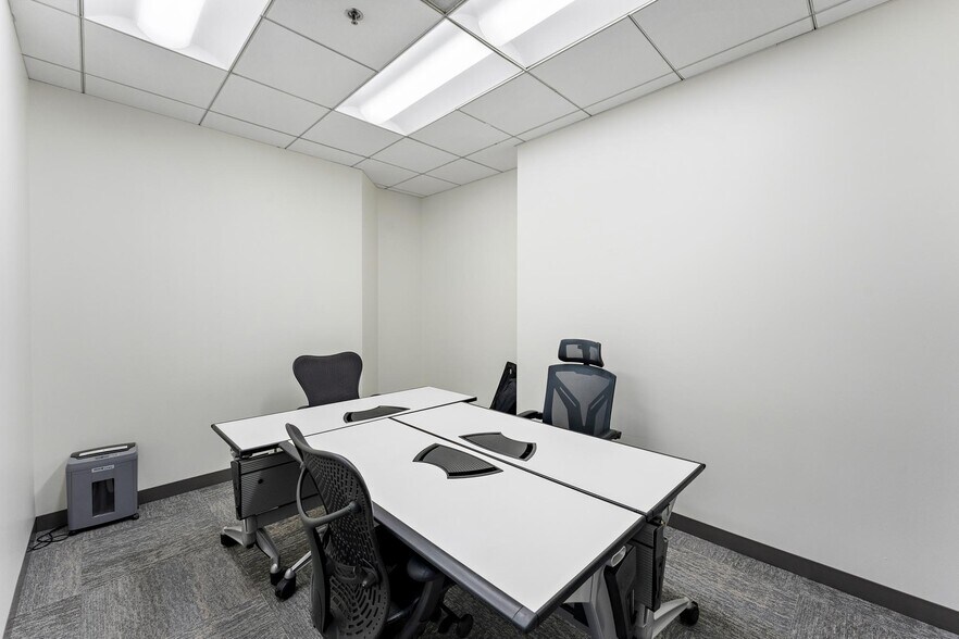 More Photos Of 18881 Von Karman Ave, Irvine Office For Lease