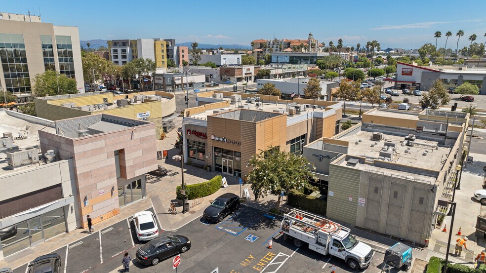 Primary Photo Of 8266 Firestone Blvd, Downey Restaurant For Lease