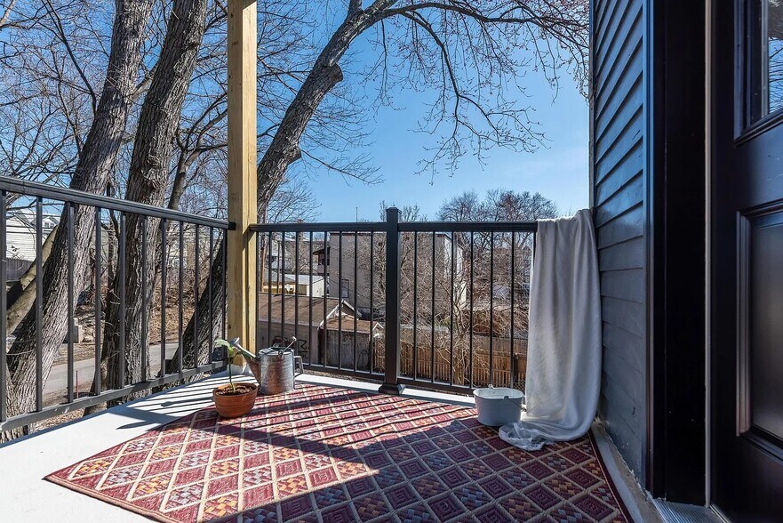 More Photos Of 514 State St, Hudson Apartments For Sale