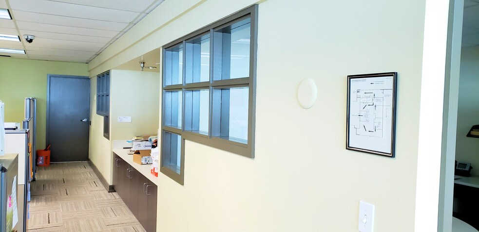 More Photos Of 231 SE Barrington Dr, Oak Harbor Medical For Lease