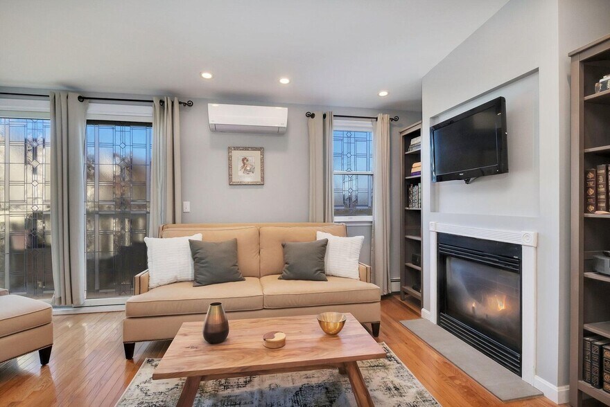 More Photos Of 139 A Bradford St, Provincetown Storefront Retail Residential For Sale