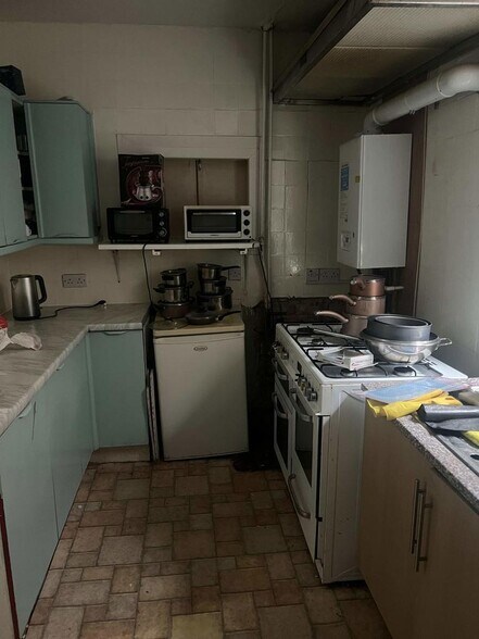 More Photos Of 12 St Chads Rd, Blackpool Hotel For Sale