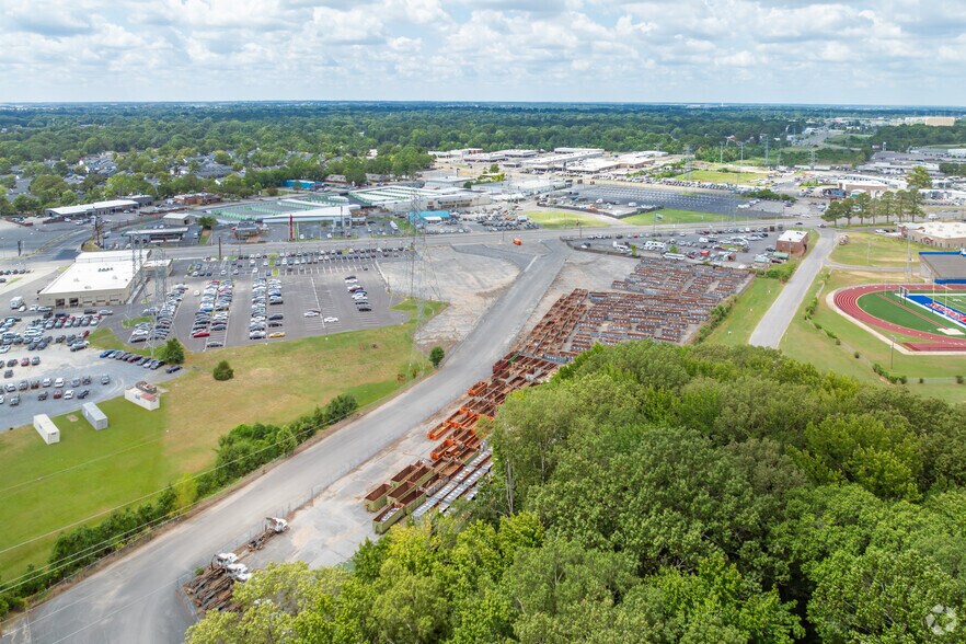 More Photos Of 2650 Mount Moriah Rd, Memphis Land For Lease