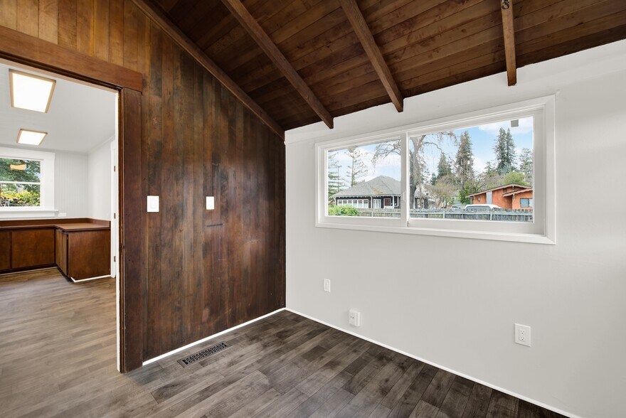 More Photos Of 1763 2nd St, Napa Office Residential For Sale