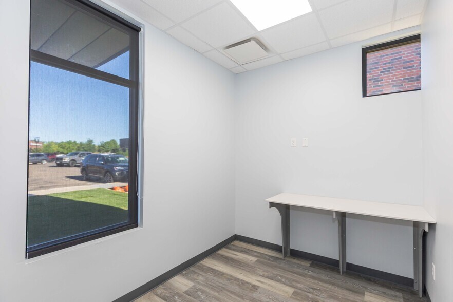 More Photos Of 7629 Hillside Rd, Amarillo Medical For Lease