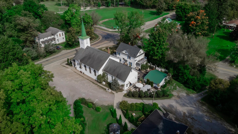 More Photos Of 5107 Langford Rd, North Collins Hospitality For Sale