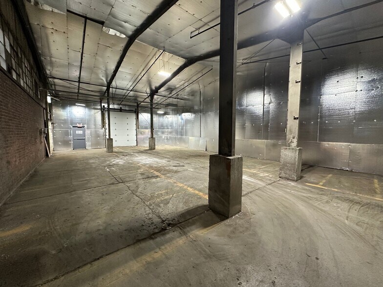 More Photos Of 2200 Bleecker St, Utica Warehouse For Lease