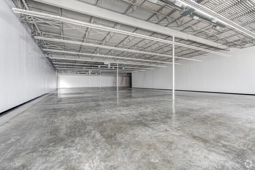 More Photos Of 11101 Fuqua St, Houston Unknown For Lease