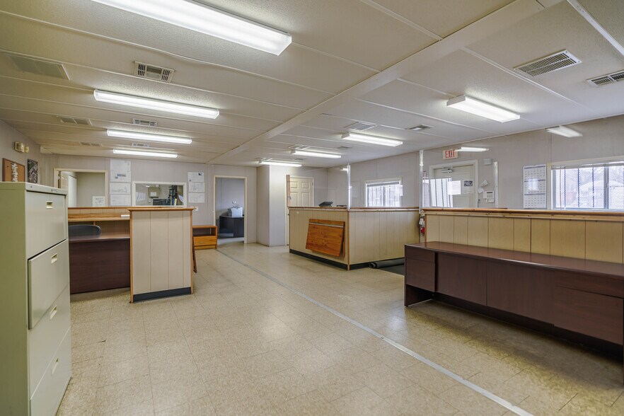 More Photos Of 2021 Shannon Pl SE, Washington Land For Lease