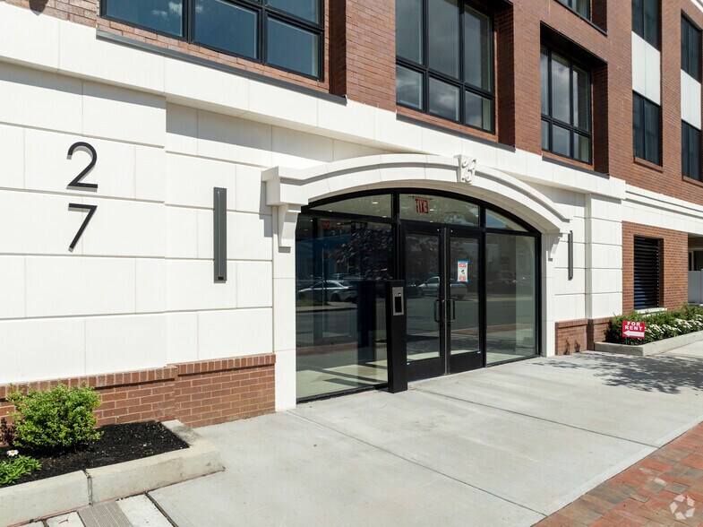 More Photos Of 27 3rd Ave, Long Branch Apartments For Lease