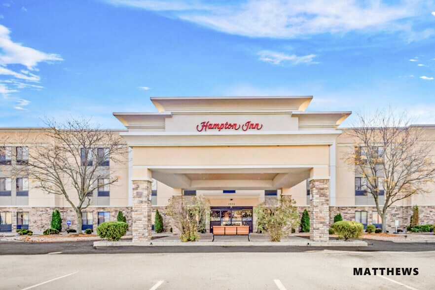 Primary Photo Of 1502 North Baldwin Ave, Marion Hotel For Sale