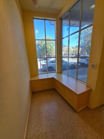 More Photos Of 110-114 Washington Ave, Richmond Office For Lease