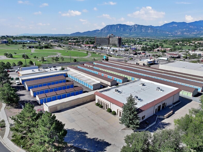 More Photos Of 250 Ruskin Dr, Colorado Springs Light Distribution For Sale