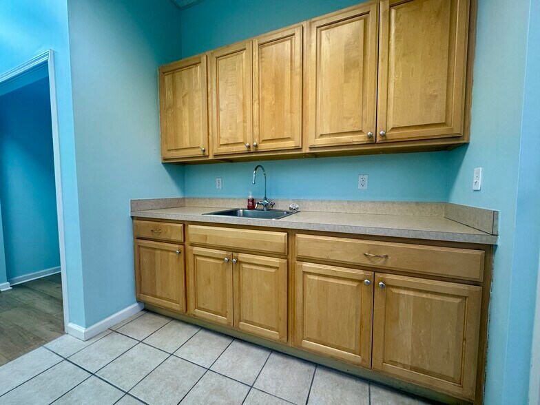 More Photos Of 5543 A1A S, Saint Augustine Office For Lease