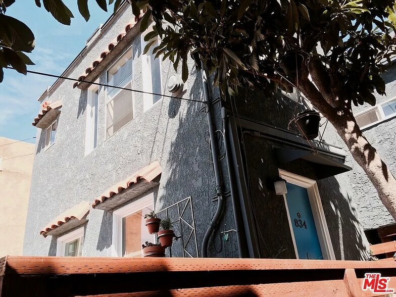 More Photos Of 834 Laguna Ave, Los Angeles Multifamily For Sale