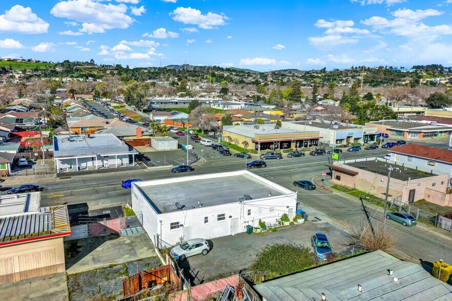 More Photos Of 1727-1731 Springs Rd, Vallejo Freestanding For Sale