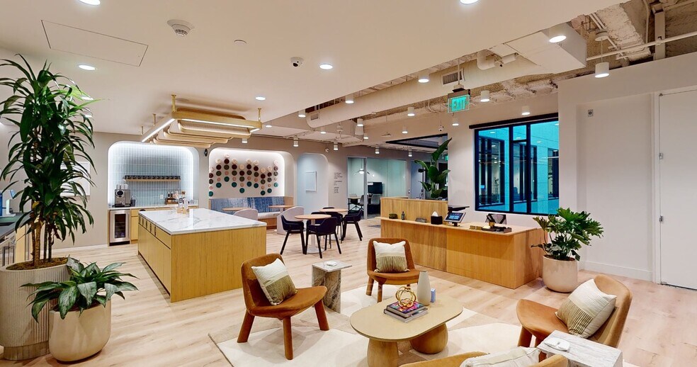 Primary Photo Of 808 Wilshire Blvd, Santa Monica Coworking Space