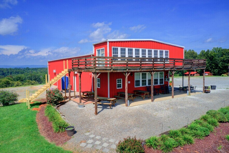 More Photos Of 1426 Peter Mabe Rd, Danbury Lodge Meeting Hall For Sale