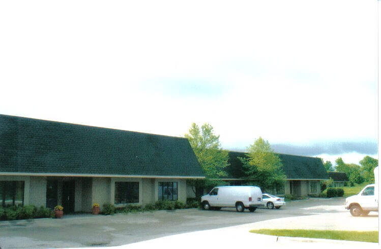 More Photos Of 27861 Irma Lee Cir, Lake Forest Flex For Sale